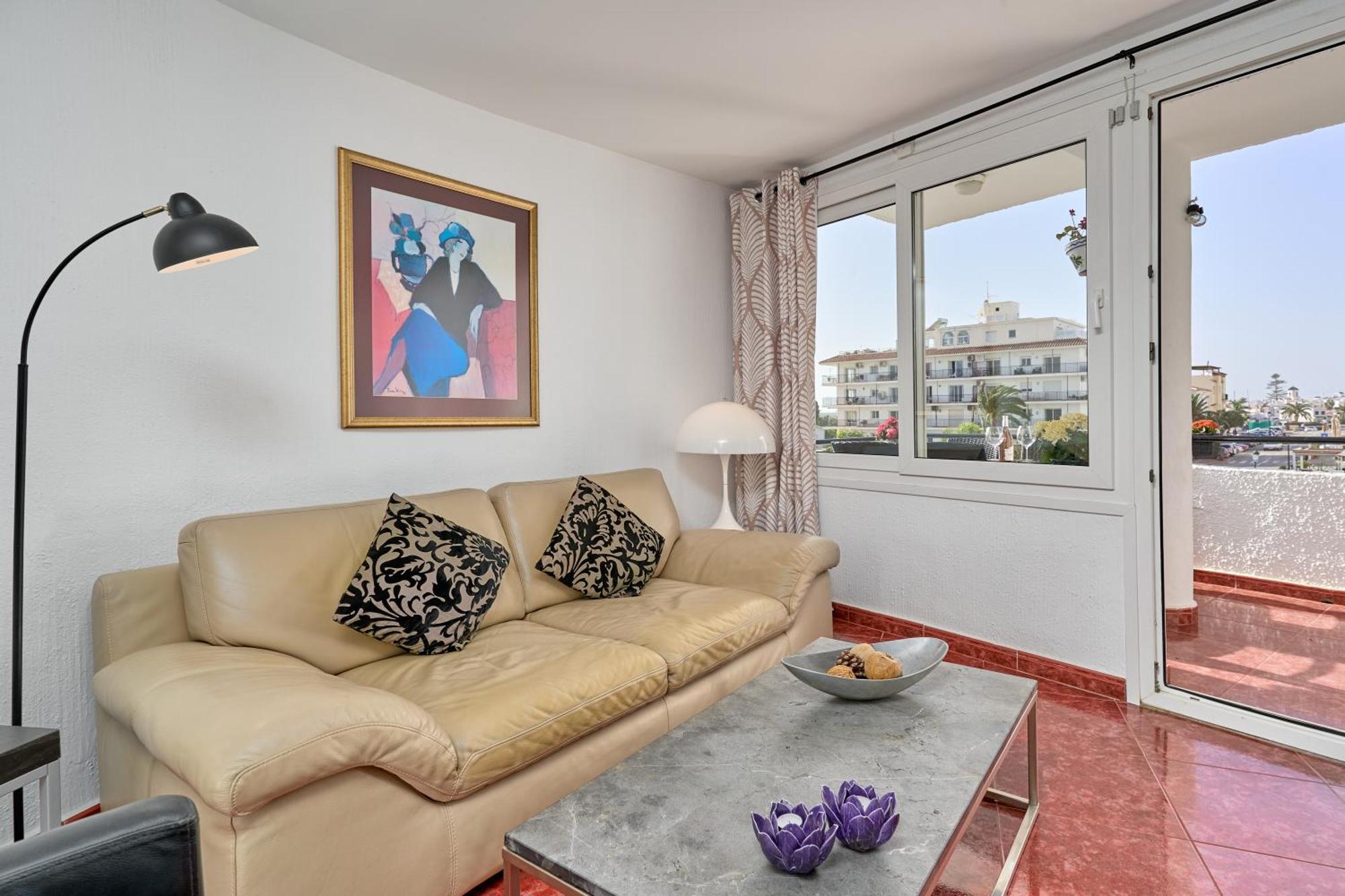 네르하 Spectacular Sea Views, 2 Bed,2 Bath 아파트 외부 사진